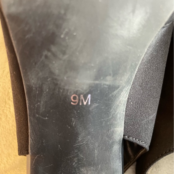 IMPO black strappy stretch heels - Picture 4 of 4